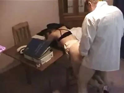 મોટા કોલમ્બિયન ગધેડાનો વિડીયો (સાન્દ્રા)